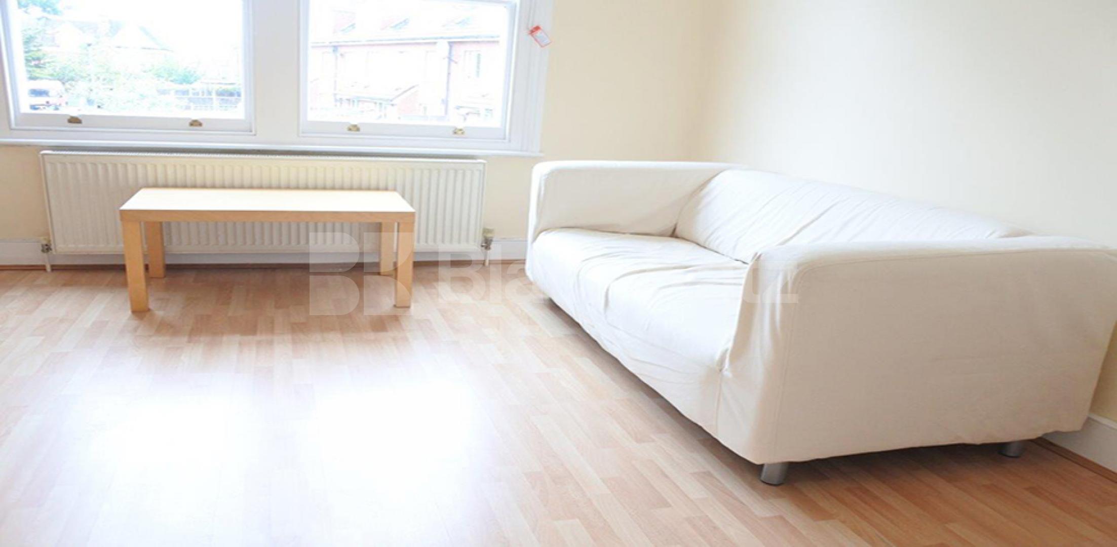 			2 Bedroom, 1 bath, 1 reception Flat			 Inderwick Road , Crouch End