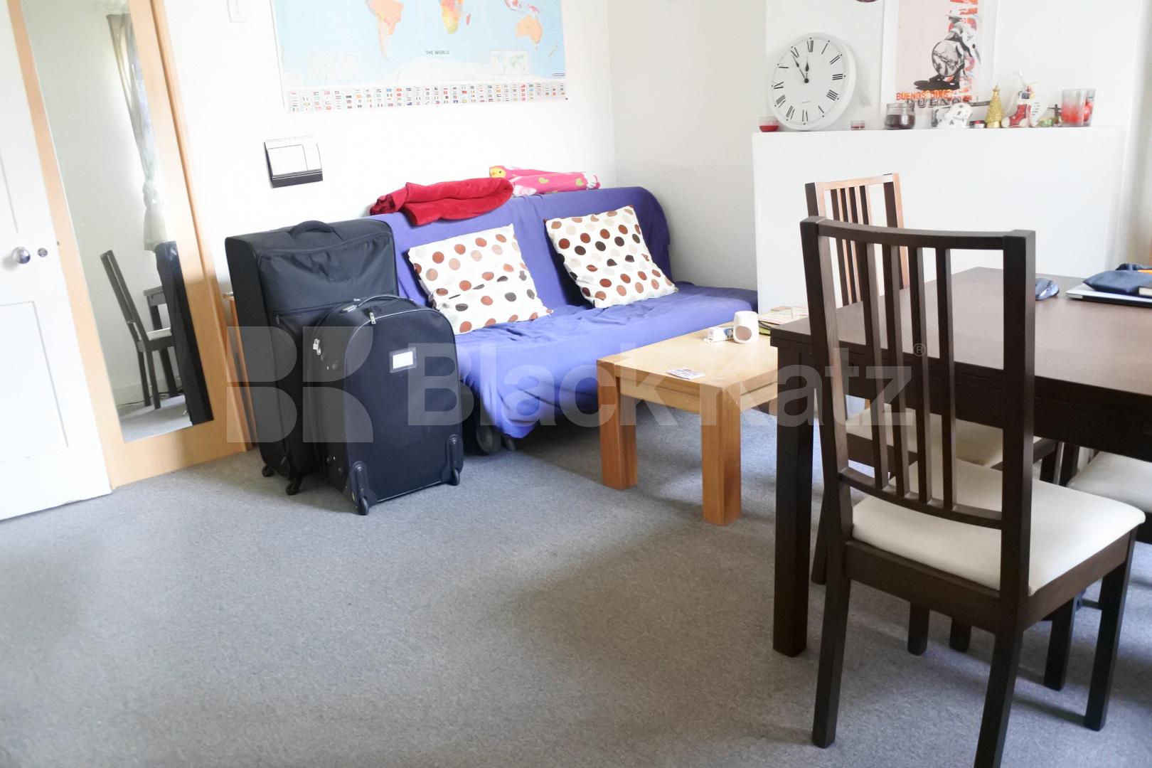 			Whole house!, 3 Bedroom, 1 bath, 1 reception House			 Clarendon Road, Turnpike Lane