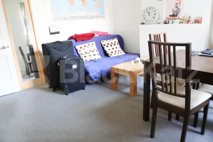 			Whole house!, 3 Bedroom, 1 bath, 1 reception House			 Clarendon Road, Turnpike Lane