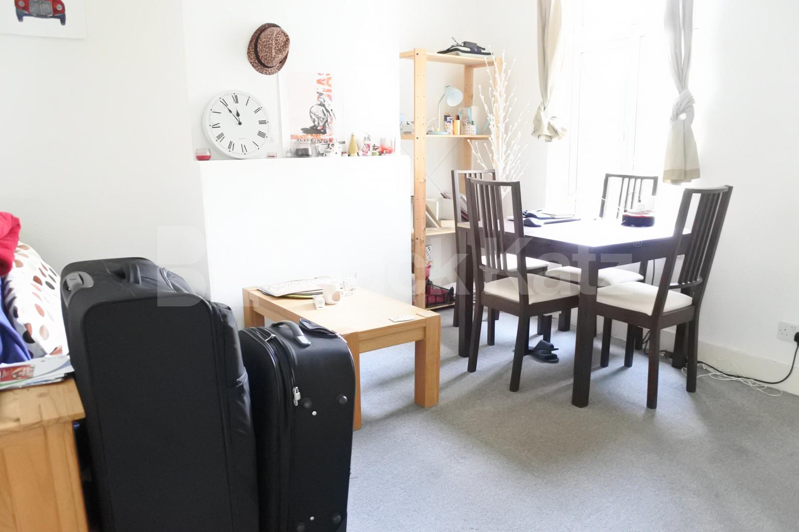 			Whole house!, 3 Bedroom, 1 bath, 1 reception House			 Clarendon Road, Turnpike Lane