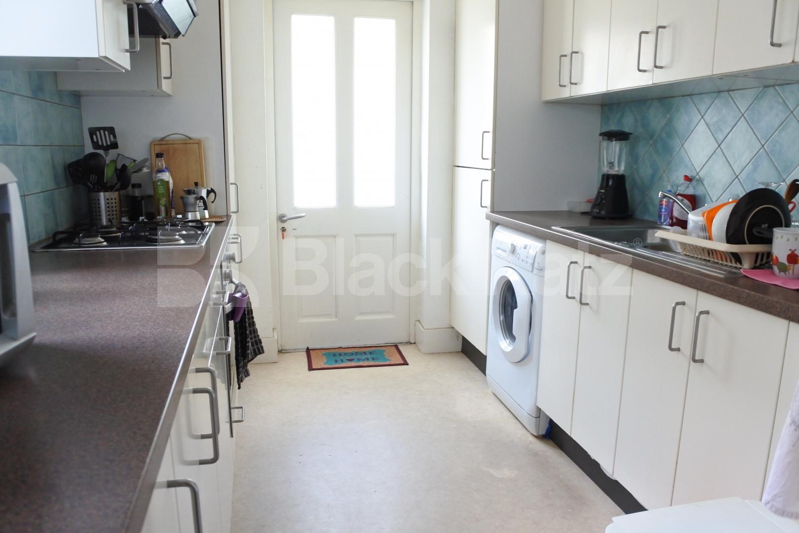 			Whole house!, 3 Bedroom, 1 bath, 1 reception House			 Clarendon Road, Turnpike Lane