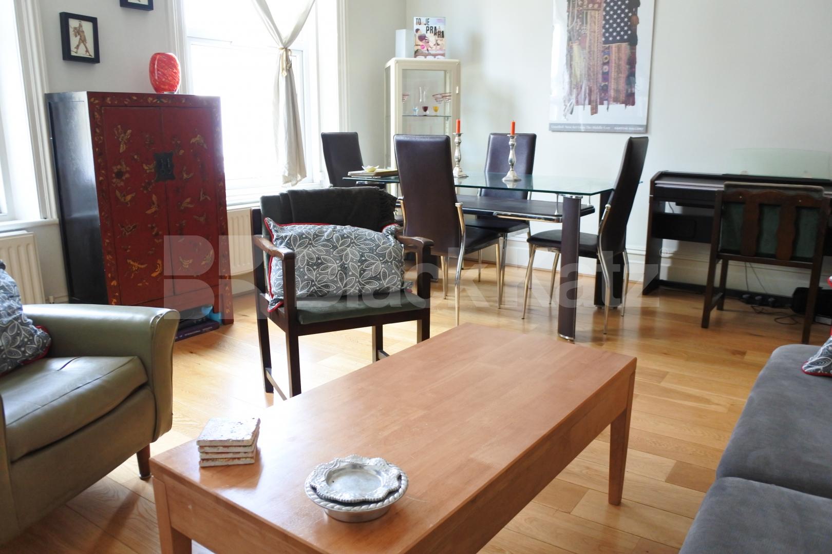 			Stunning 2 bedroom flat with private outdoor space, 2 Bedroom, 1 bath, 1 reception Apartment			 Park Road , Crouch End