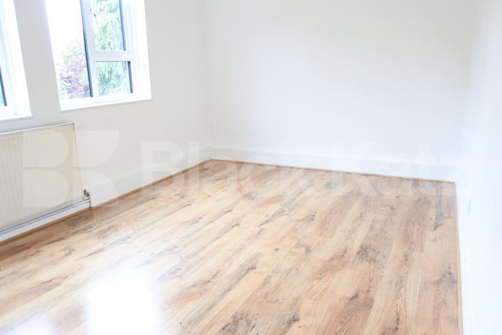 			NEW INSTRUCTION!, 1 Bedroom, 1 bath, 1 reception Flat			 Muswell Hill, Muswell Hill