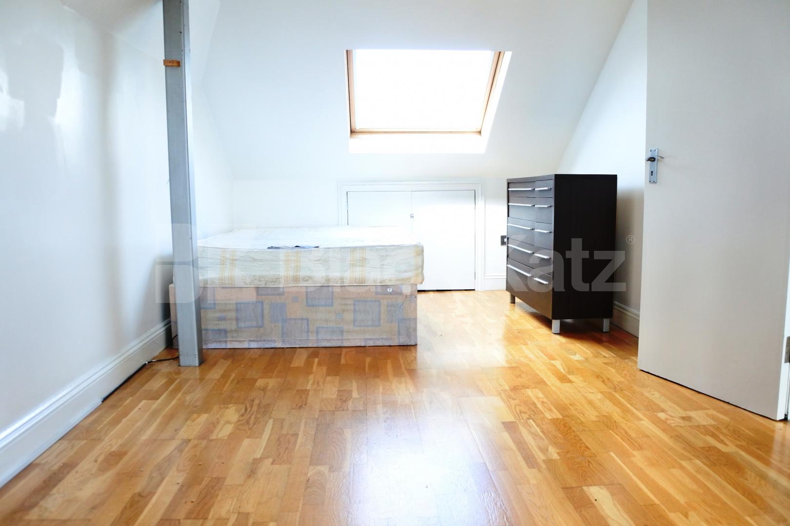 			NEW INSTRUCTION!, 2 Bedroom, 1 bath, 1 reception Flat			 Anthill Road , Tottenham Hale/Seven Sisters 