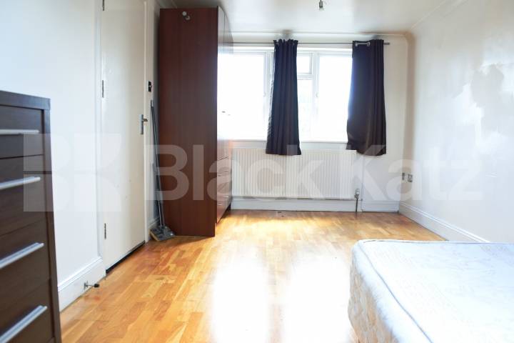 			NEW INSTRUCTION!, 2 Bedroom, 1 bath, 1 reception Flat			 Anthill Road , Tottenham Hale/Seven Sisters 