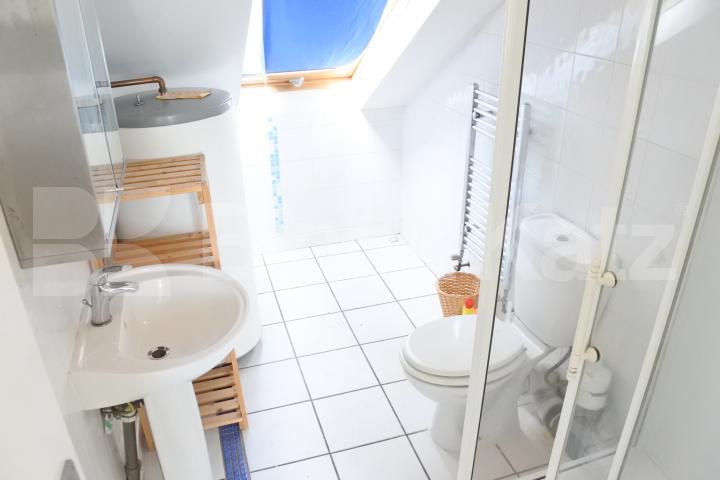 			NEW INSTRUCTION!, 2 Bedroom, 1 bath, 1 reception Flat			 Anthill Road , Tottenham Hale/Seven Sisters 