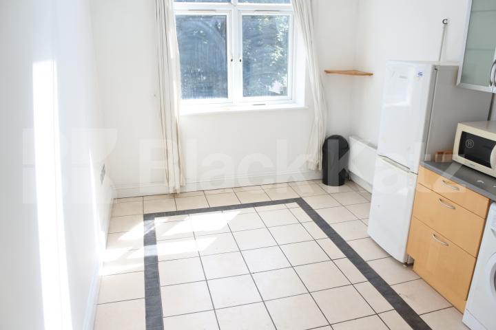 			NEW INSTRUCTION!, 2 Bedroom, 1 bath, 1 reception Flat			 Anthill Road , Tottenham Hale/Seven Sisters 