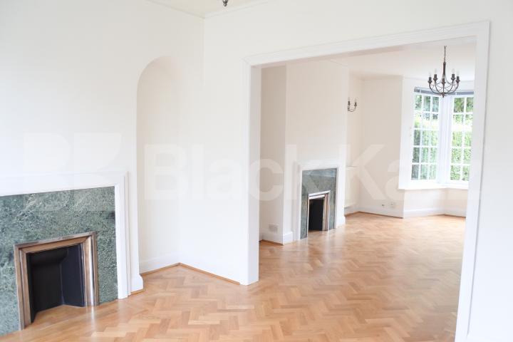 			Amazing 4 Bedroom House on Premier Road !, 4 Bedroom, 1 bath, 1 reception House			 Gurney Drive , East Finchley 