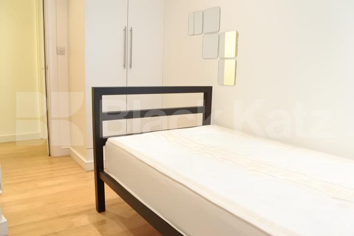 			3 Bedroom, 1 bath, 1 reception House			 Lynton Road, Crouch End