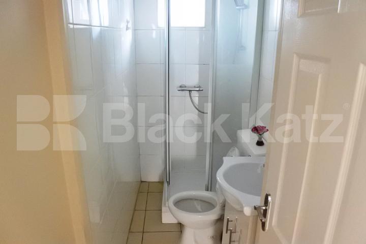 			NEW INSTRUCTION!, 3 Bedroom, 1 bath, 1 reception Terraced House			 Tower Gardens, Tottenham 