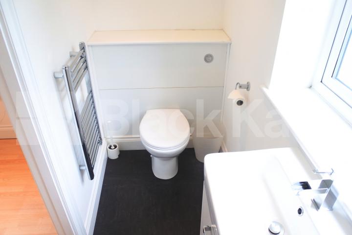 split level one bedroom property with all bills included excluding WIFI Woodside Avenue, Highgate