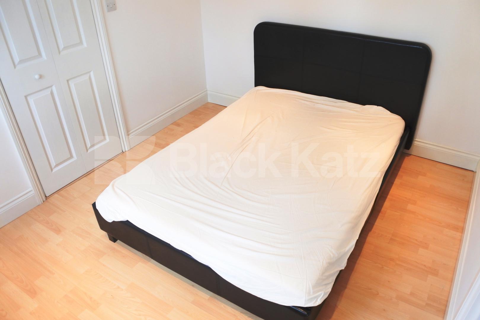 split level one bedroom property with all bills included excluding WIFI Woodside Avenue, Highgate