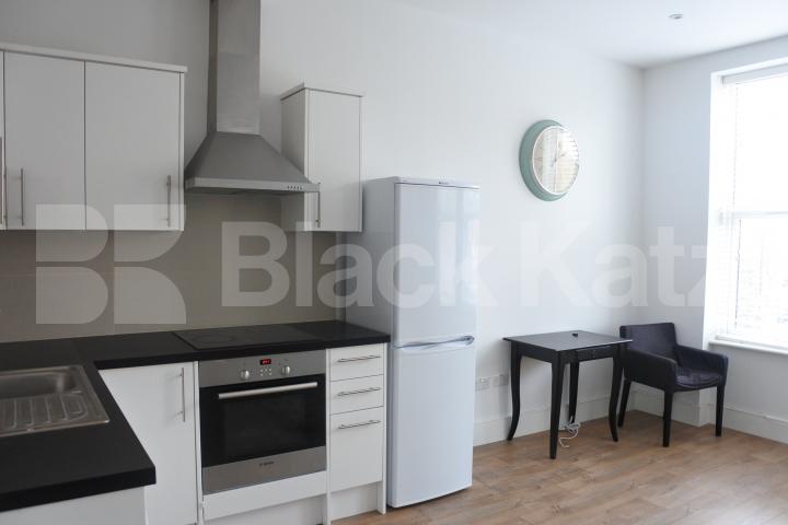 			Lovely 1 Bed In Crouch End, 1 Bedroom, 1 bath, 1 reception Flat			 Tottenham Lane, Crouch End