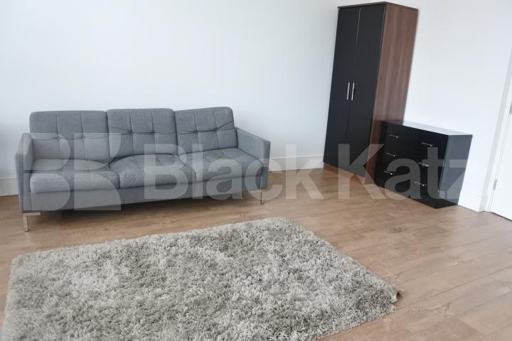 			Lovely 1 Bed In Crouch End, 1 Bedroom, 1 bath, 1 reception Flat			 Tottenham Lane, Crouch End