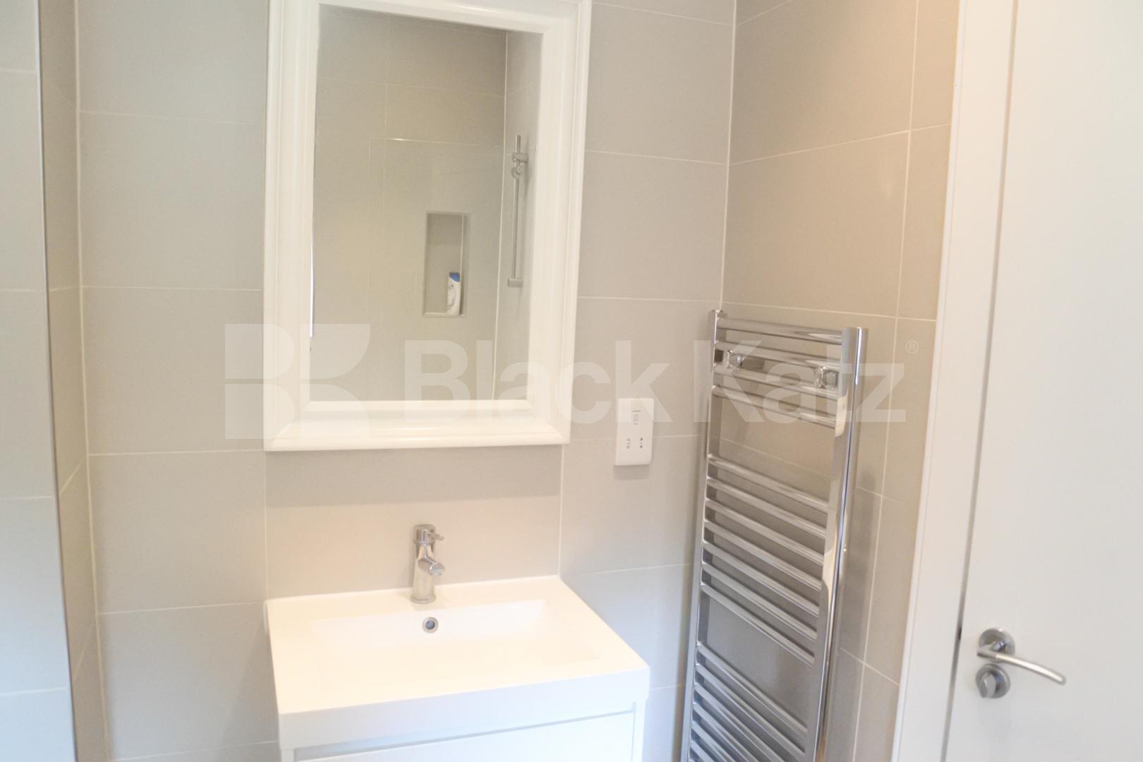 			Lovely 1 Bed In Crouch End, 1 Bedroom, 1 bath, 1 reception Flat			 Tottenham Lane, Crouch End