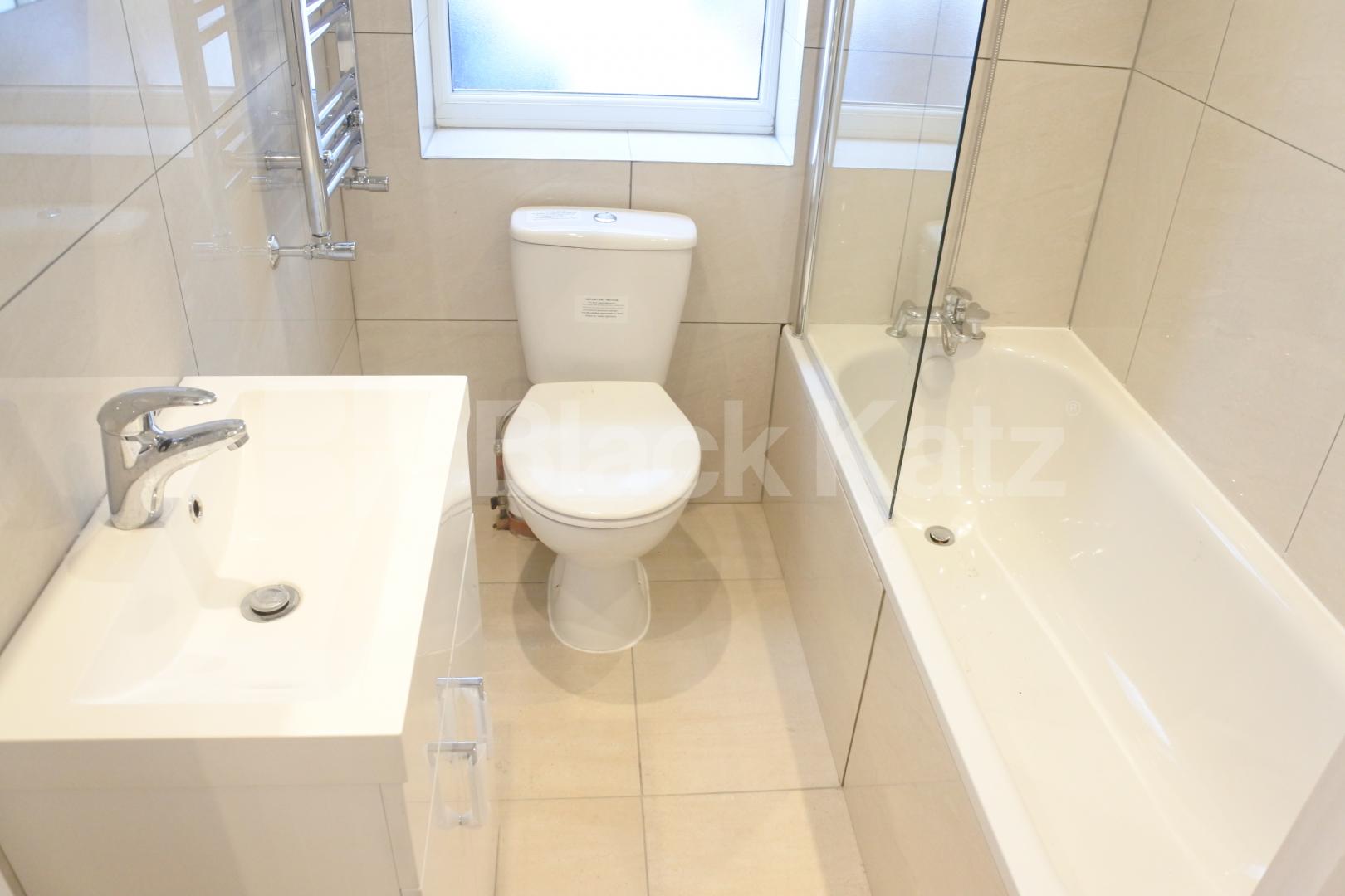 			1 Bedroom, 1 bath, 1 reception Maisonette			 Myddleton Road, Hornsey