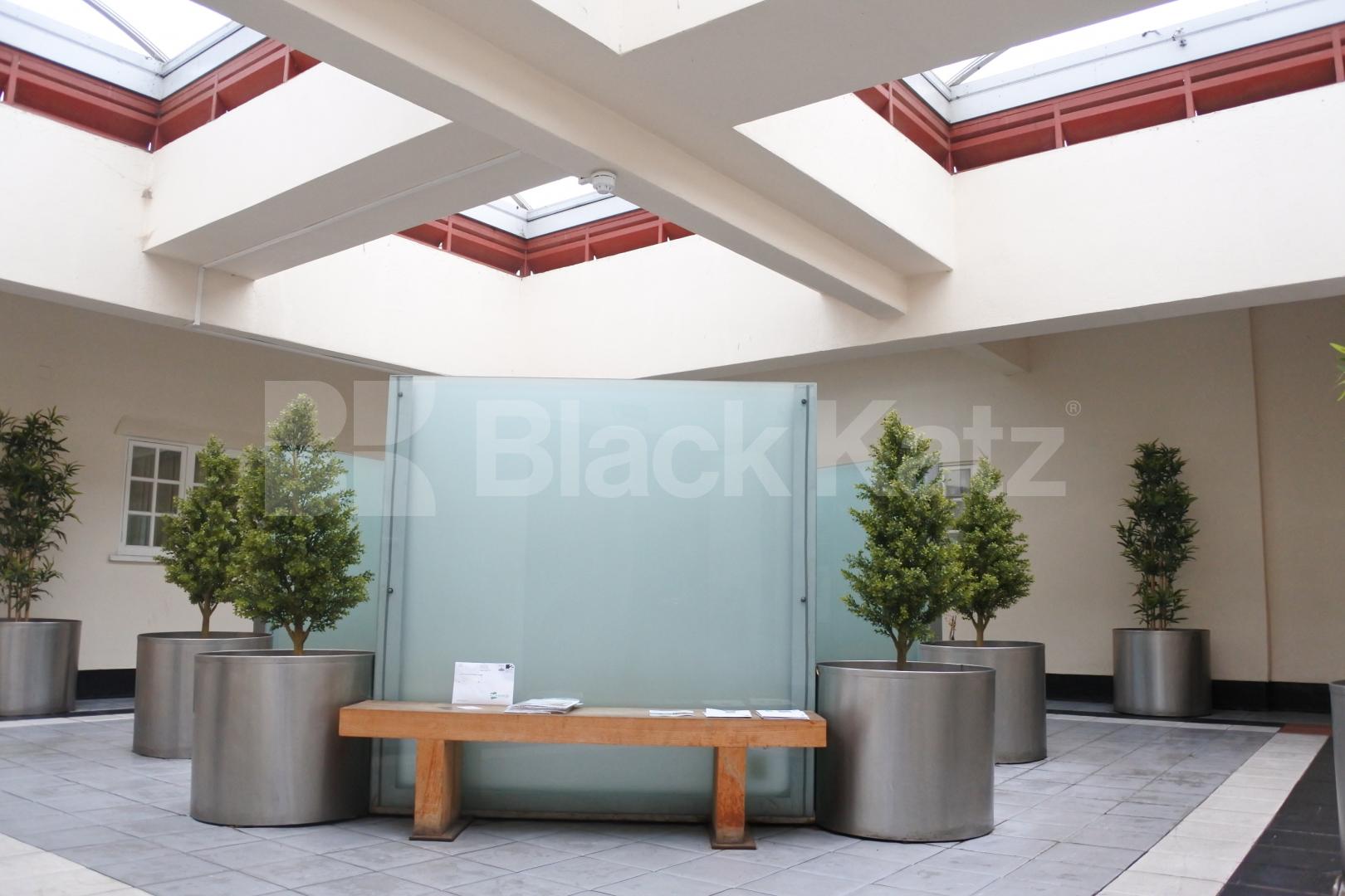 			New Instruction In Heart Of Crouch End !, 1 Bedroom, 1 bath, 1 reception Apartment			 Crouch Hall Road, Crouch End