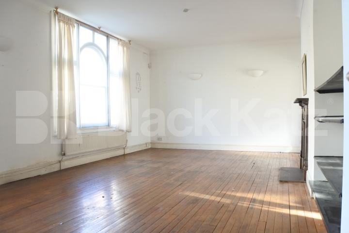 			NEW INSTRUCTION!, 2 Bedroom, 1 bath, 1 reception Apartment			 Pax Studios, Park Road, Crouch End