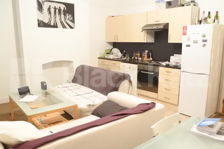 			New Instruction!, 2 Bedroom, 1 bath, 1 reception Flat			 Marlborough Road, Bounds Green / Wood Green