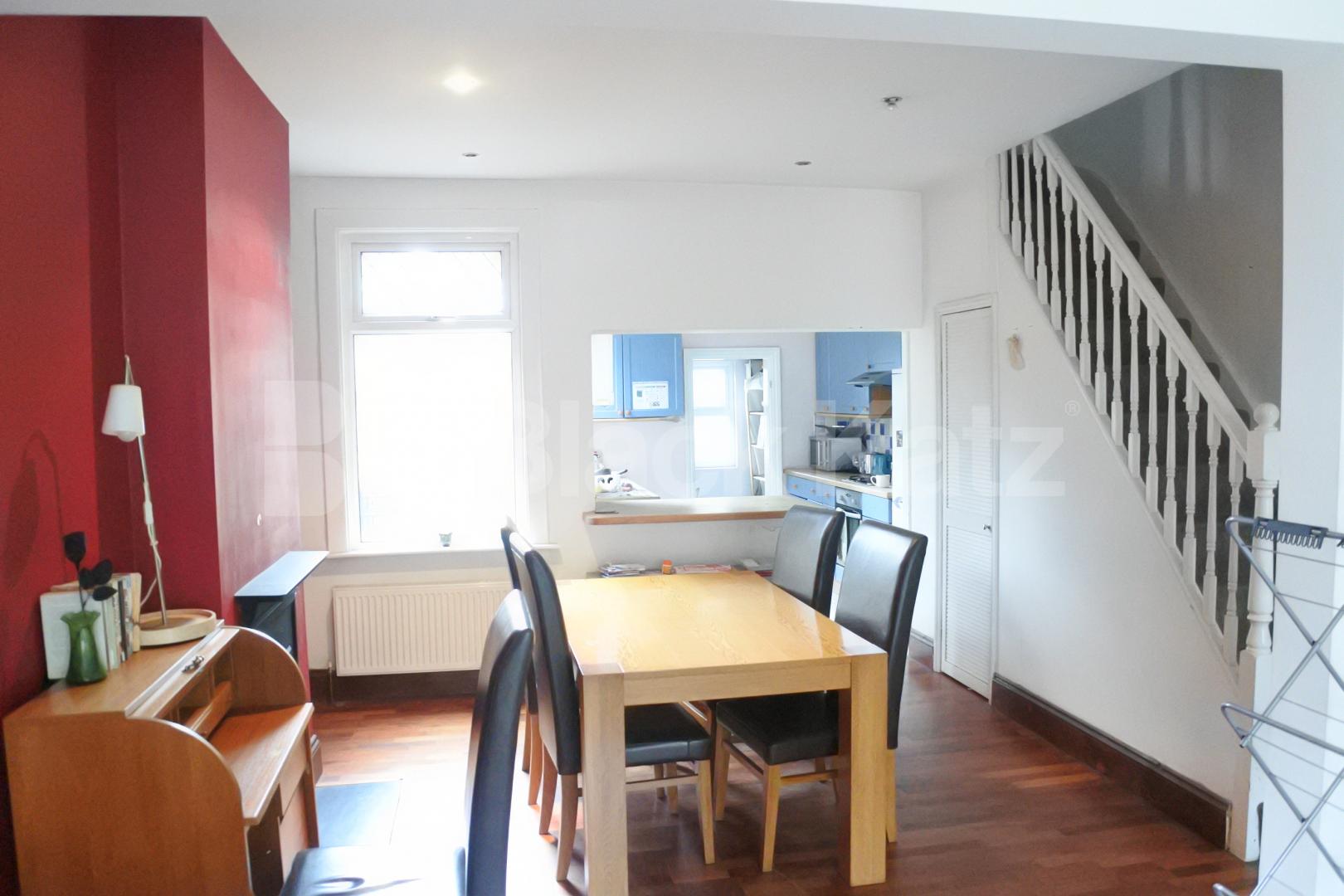 			New Instruction!, 4 Bedroom, 1 bath, 1 reception House			 Palace Road , Bounds Green