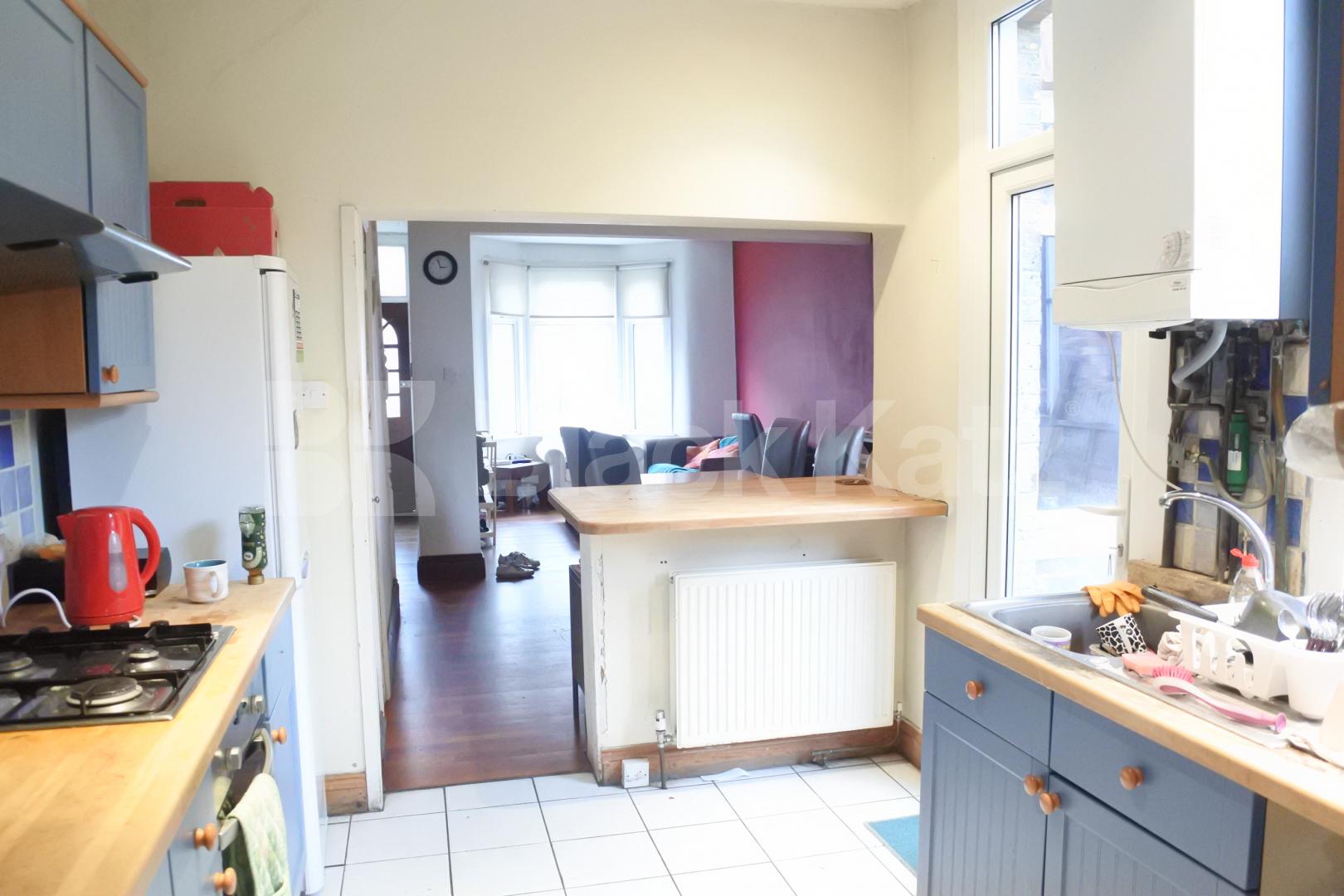 			New Instruction!, 4 Bedroom, 1 bath, 1 reception House			 Palace Road , Bounds Green