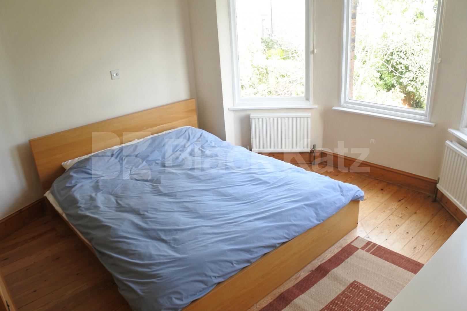 			New Instruction!, 2 Bedroom, 1 bath, 1 reception Flat			 Goodwyns Vale, Muswell Hill