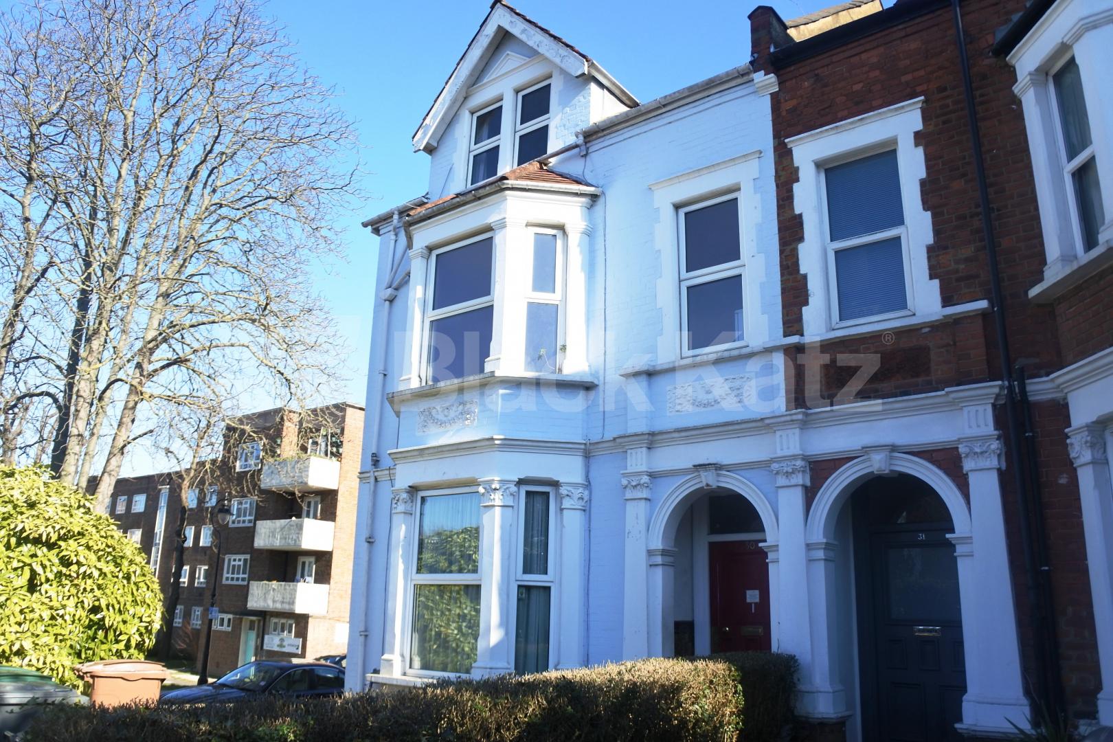 			INCLUDES ALL BILLS EXCEPT ELECTRICITY, Studio Apartment, 1 bath, 1 reception Studio			 Church Lane, Hornsey