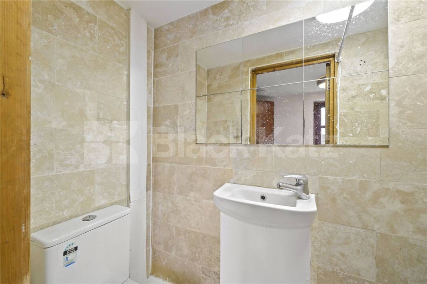 Split Level 3 bedroom property located close to Archway Station and amenities  Davenant Road, Archway