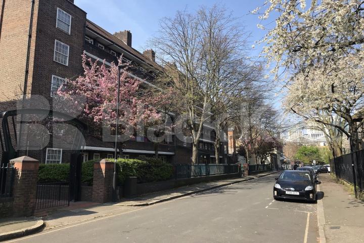 Moments from waterloo station  Coral Street, Waterloo