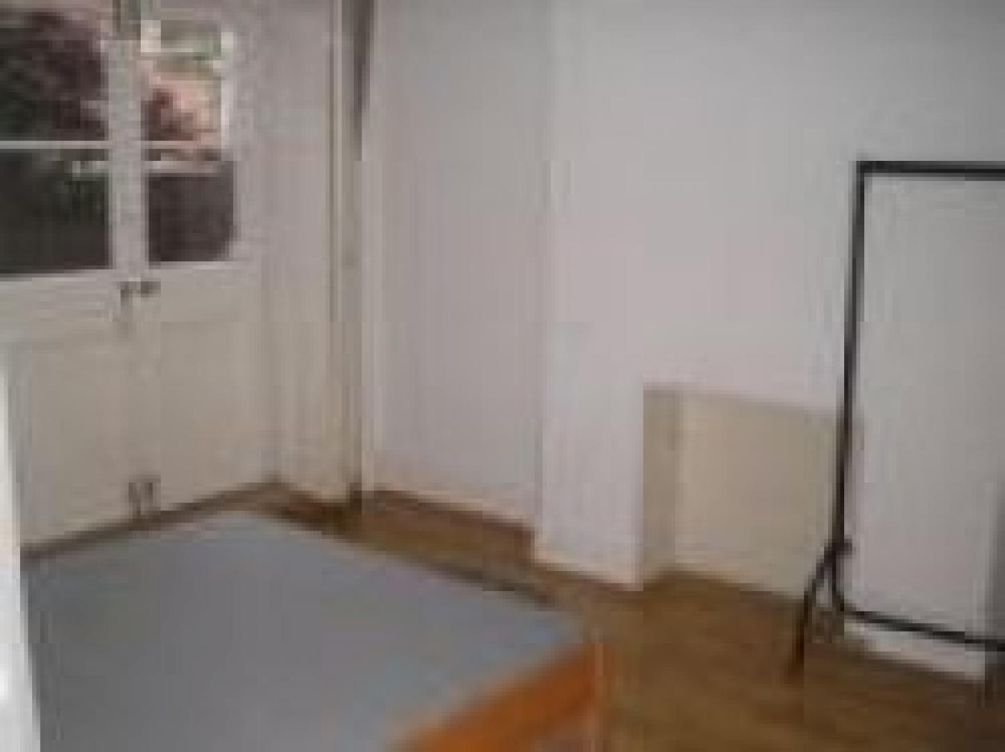 			1 Bedroom, 1 bath, 1 reception Flat			 Denning Road, HAMPSTEAD