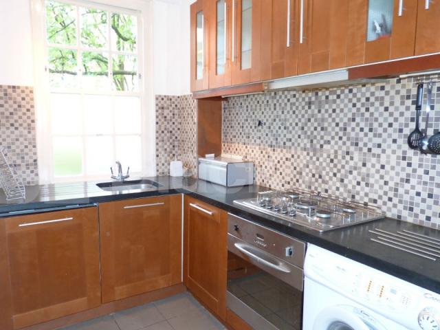 			NEW INSTRUCTION!, 2 Bedroom, 1 bath, 1 reception Flat			 Eton College Road , CAMDEN / CHALK FARM