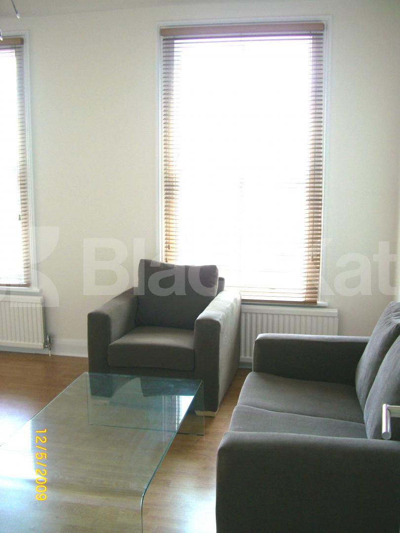 			NEW INSTRUCTION, 2 Bedroom, 1 bath, 1 reception Flat			 Eburne Road, HOLLOWAY