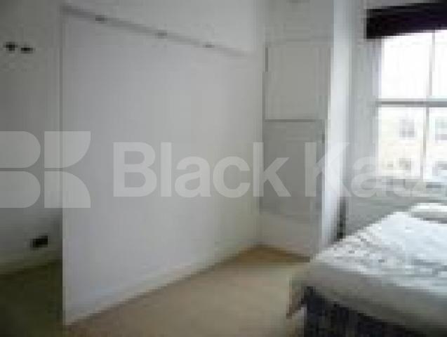 			YOU DON'T BEAT THIS FOR LOCATION, 2 Bedroom, 1 bath, 1 reception Flat			 Elgin Avenue, MAIDA VALE