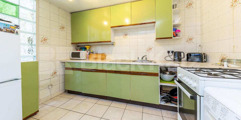 			Great Location!, 2 Bedroom, 1 bath, 1 reception Flat			 Church Lane, Crouch End / Hornsey