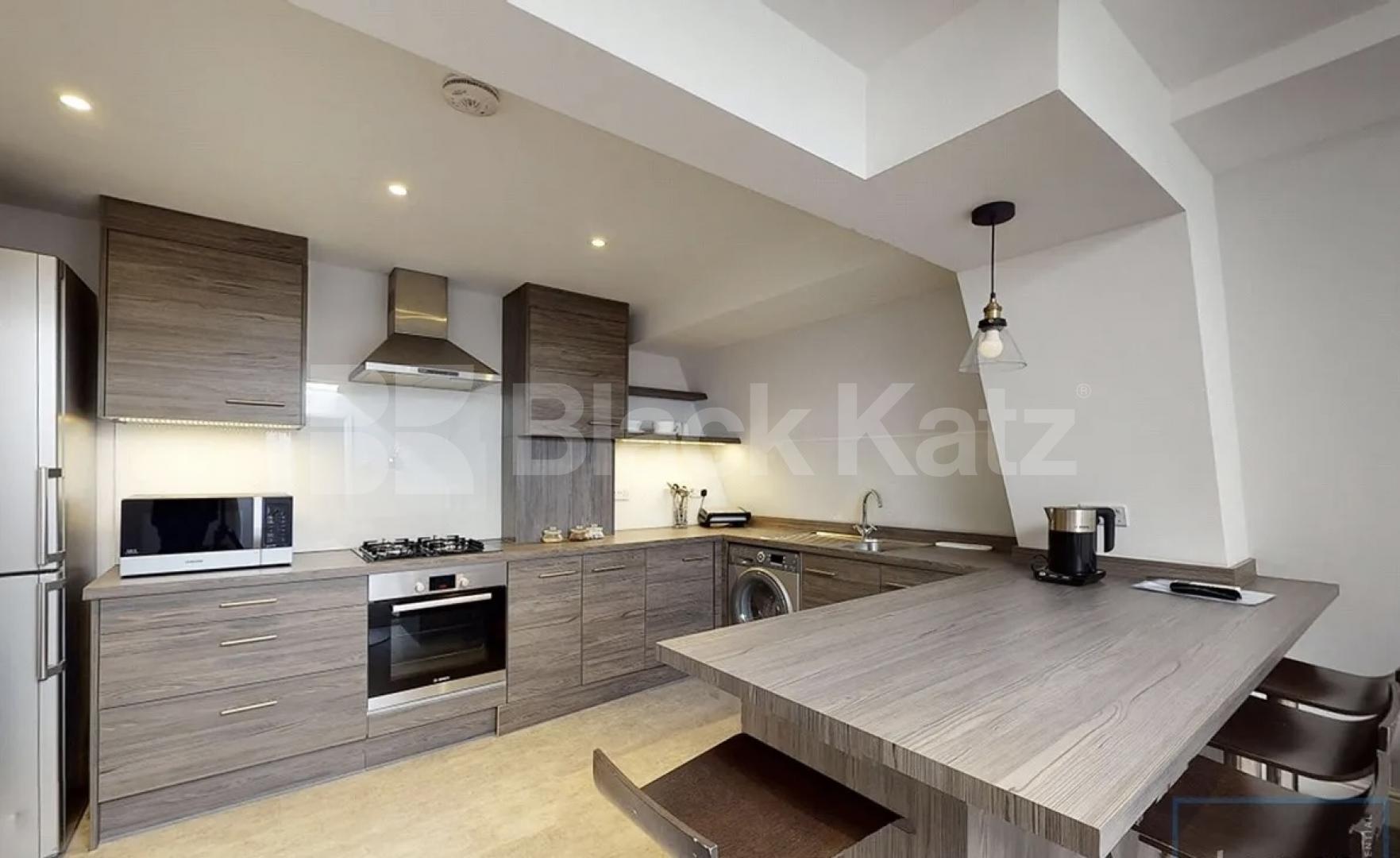 A beautifully two double bedroom apartment offering a modern and stylish living  Camden Road , Holloway