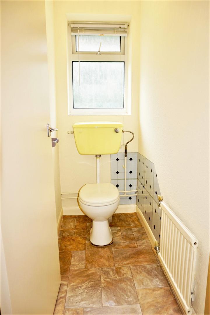 			2 Bedroom, 1 bath, 1 reception Flat			 Sterling Avenue, EDGWARE