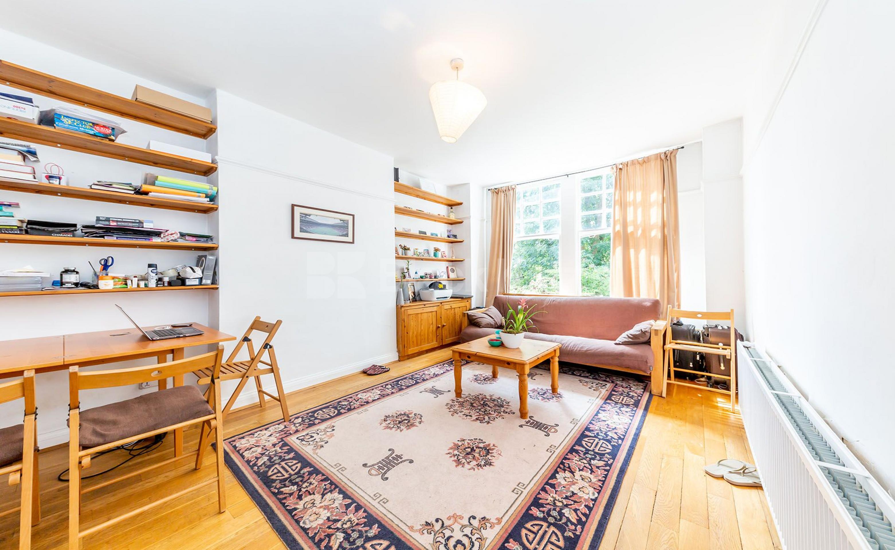 			Period Conversion, 2 Bedroom, 1 bath, 1 reception Flat			 Princes Avenue, MUSWELL HILL N10