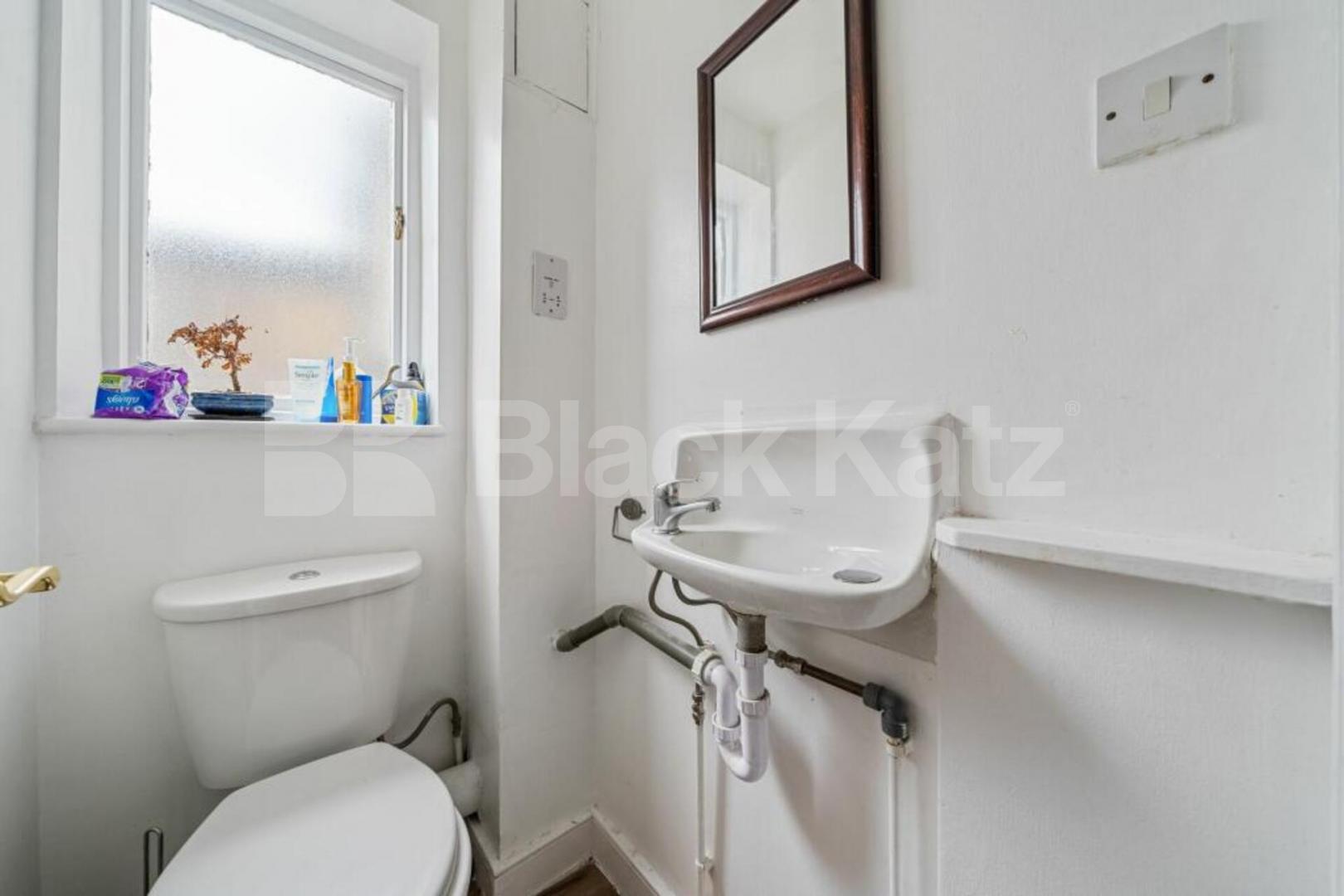 Offering generous accommodation arranged over multiple levels Elthorne Road, Archway