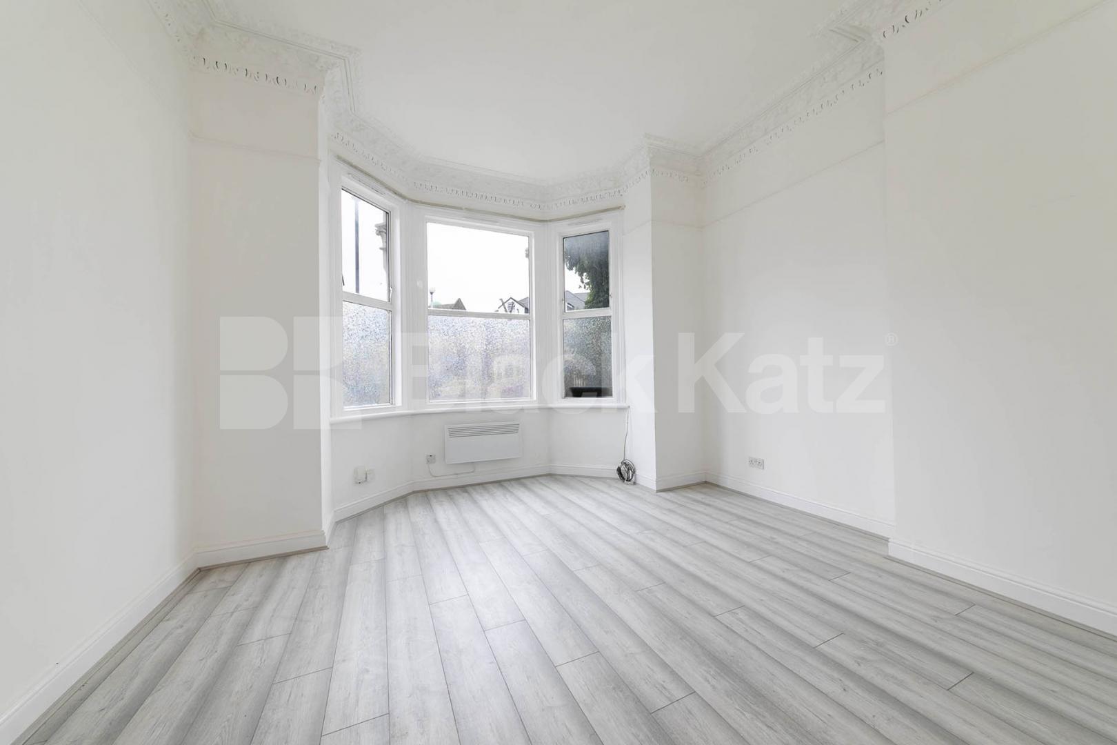 Spacious one-bedroom flat available to rent on Dean Road, NW2 Dean Road, London, NW2,  London