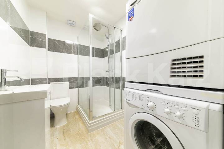 Spacious one-bedroom flat available to rent on Dean Road, NW2 Dean Road, London, NW2,  London