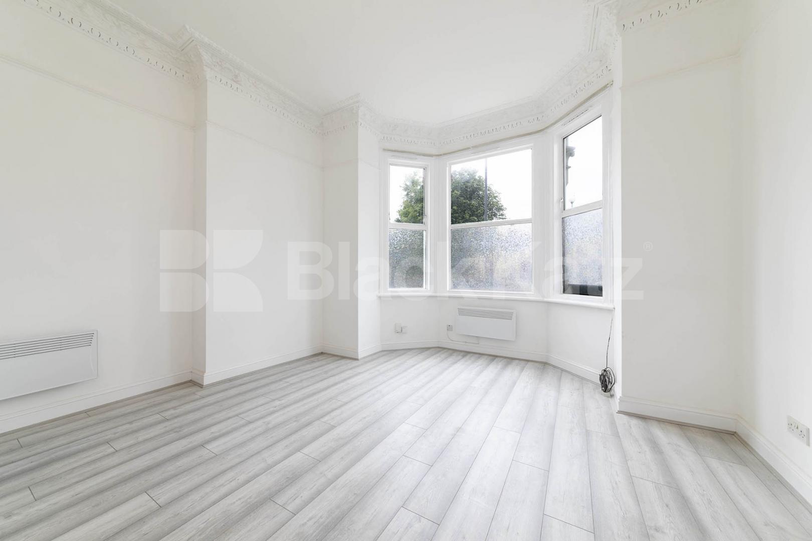 Spacious one-bedroom flat available to rent on Dean Road, NW2 Dean Road, London, NW2,  London