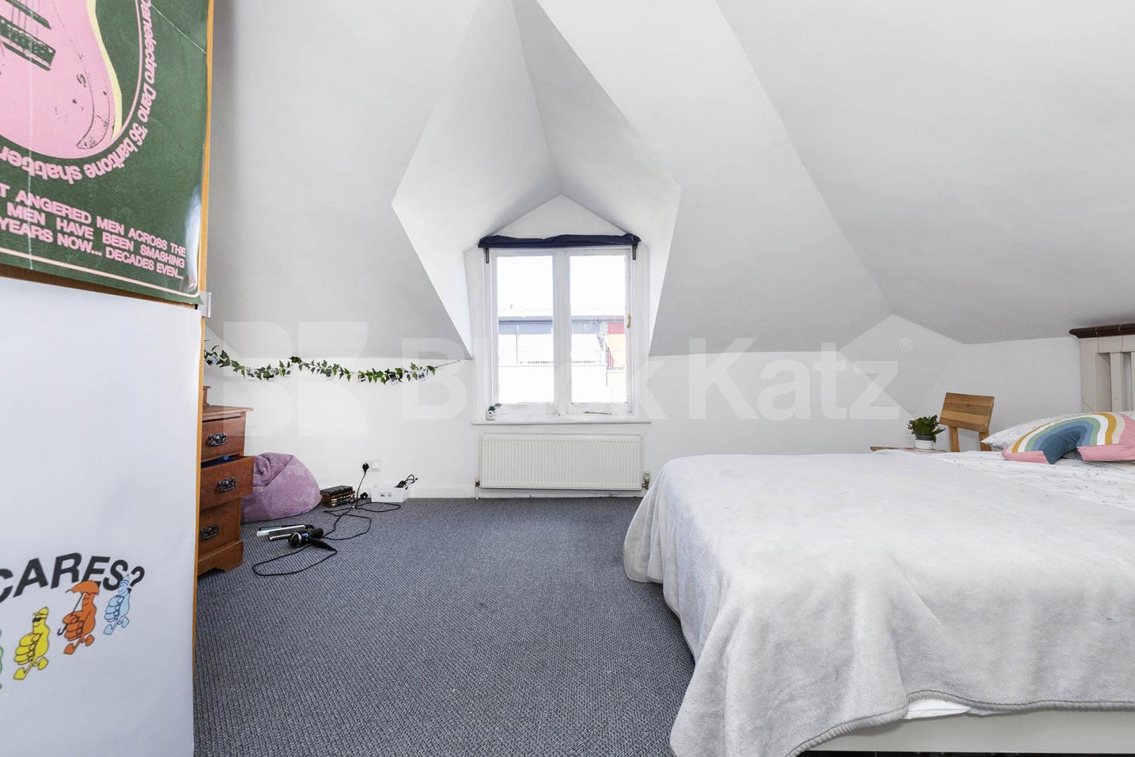 large split level 2 bedroom property with terrace in the heart of Crouch End The Broadway, Crouch End