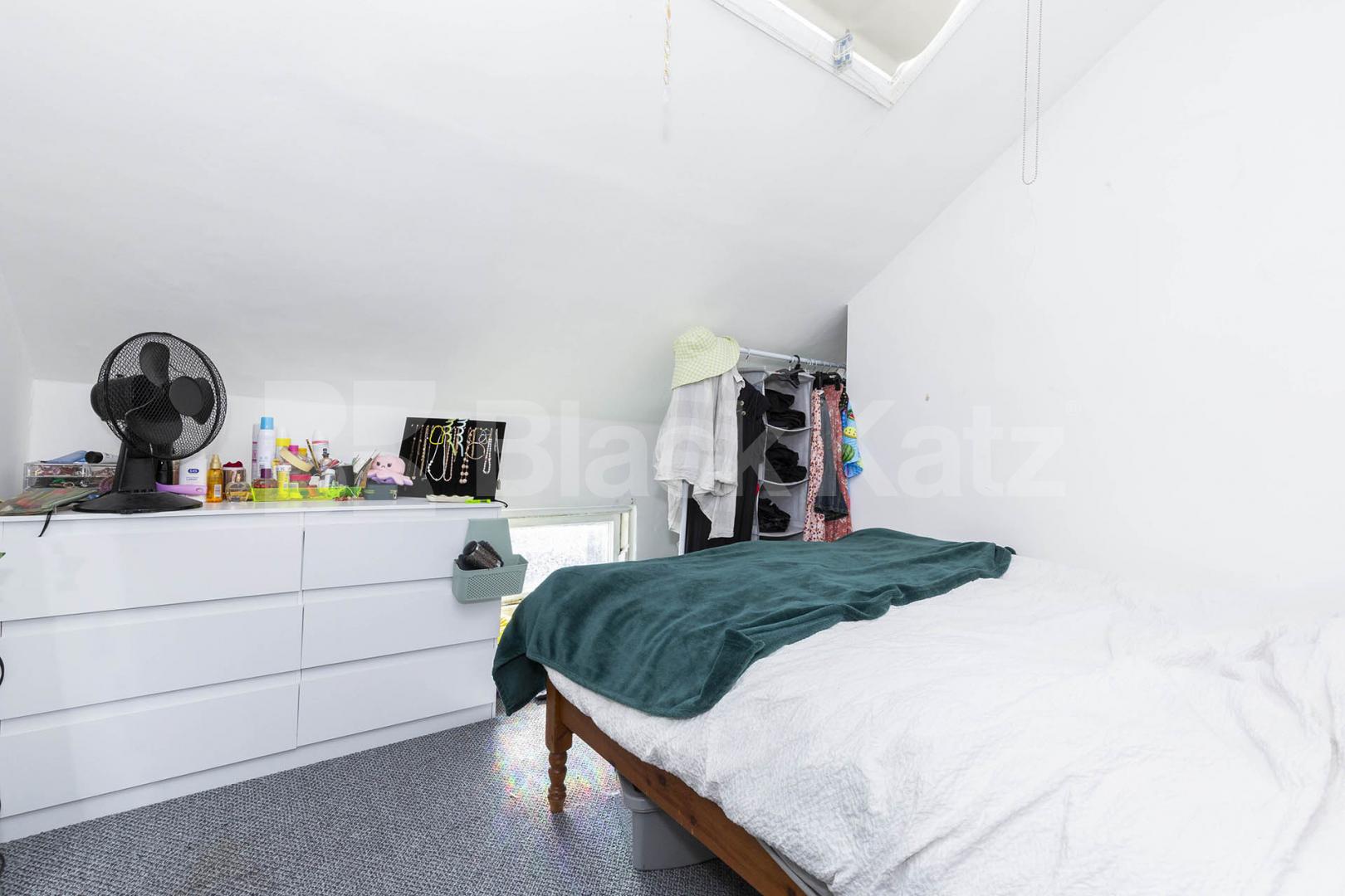large split level 2 bedroom property with terrace in the heart of Crouch End The Broadway, Crouch End