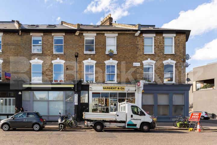Spacious 2 Bed Apartment N5 | Great Location & Excellent Transport Links Mountgrove Road, Highbury