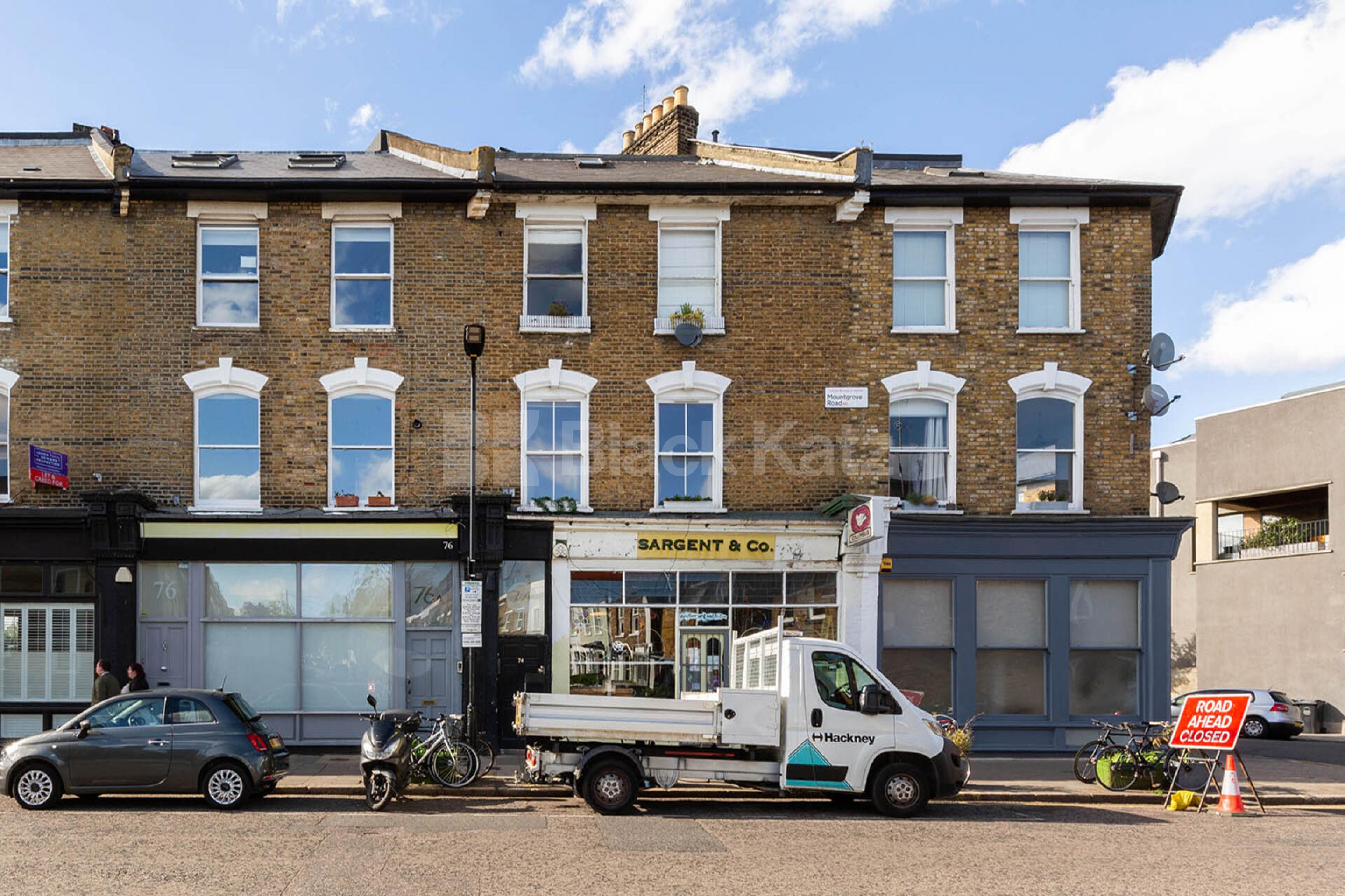 Spacious 2 Bed Apartment N5 | Great Location & Excellent Transport Links Mountgrove Road, Highbury N5