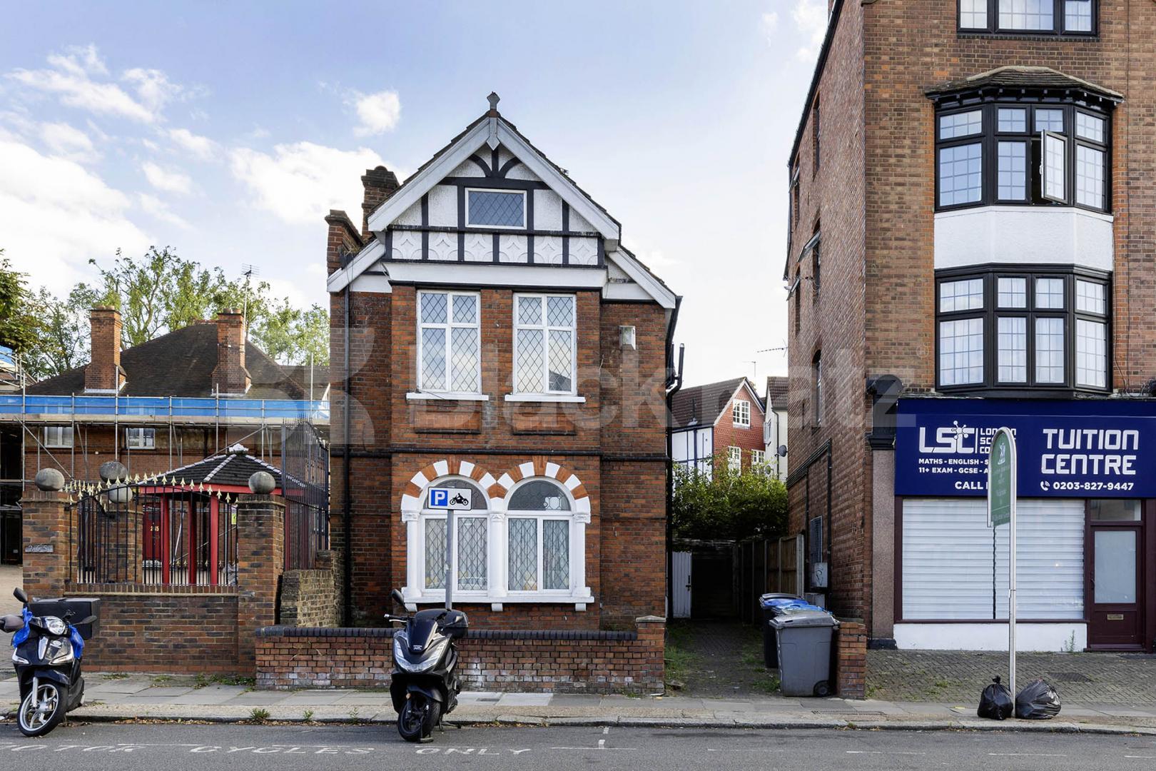 Council tax, Gas, heating and Water included Willesden Lane, Kilburn, NW2 (Council tax, Gas, Heating and Water Included),  London