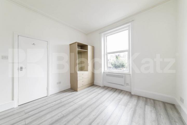 A beautifully renovated one-bedroom flat available now on Dean Road, NW2 Dean Road, London, NW2,  London
