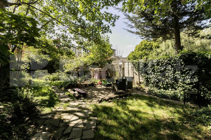 			1 Bedroom, 1 bath, 1 reception 			 Staverton Road, London, NW2,  London