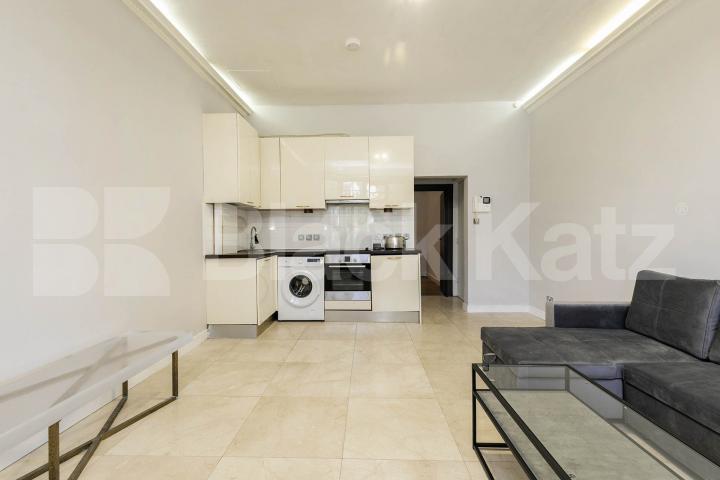 This stylish furnished one-bedroom apartment is ideally located on Staverton Road, just a short walk from Willesden Green’s shops, cafés, and transport links Staverton Road, London, NW2,  London