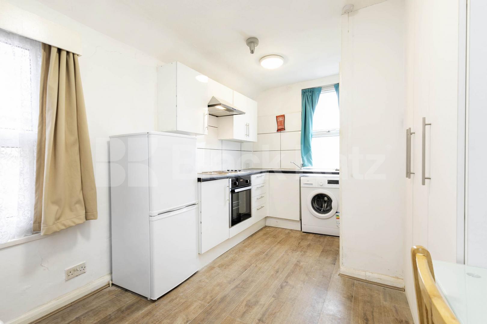 Inclusive of Council Tax, Gas, and Water, this well-presented modern studio apartment is located on the ground floor of a charming Victorian conversion Ash Grove, London, Nw2 (Council tax, gas and water),  London